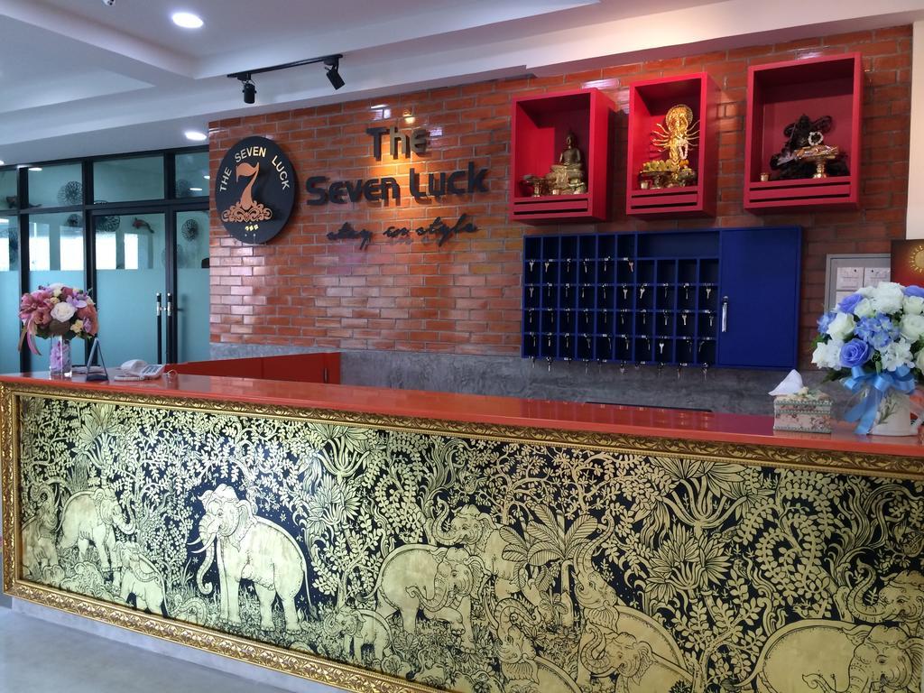 The Seven Luck Bangkok Exterior foto